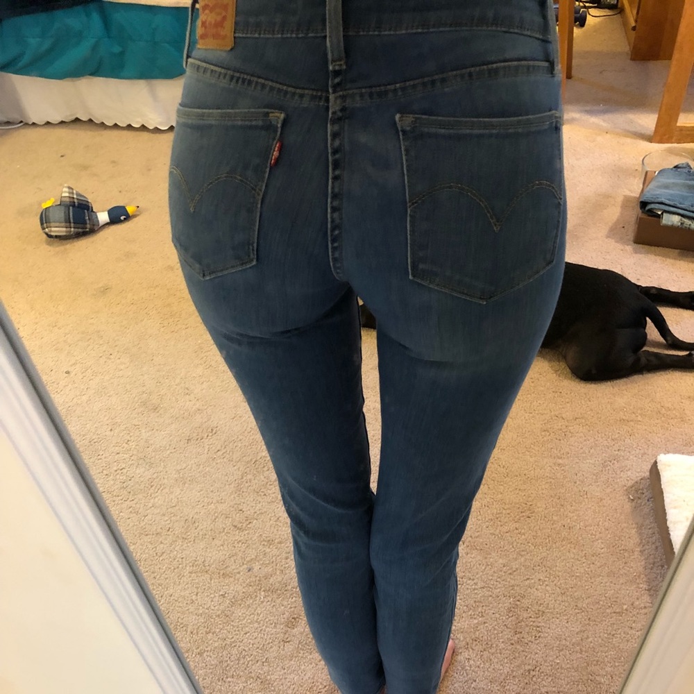 Levi’s skinny jeans size 26